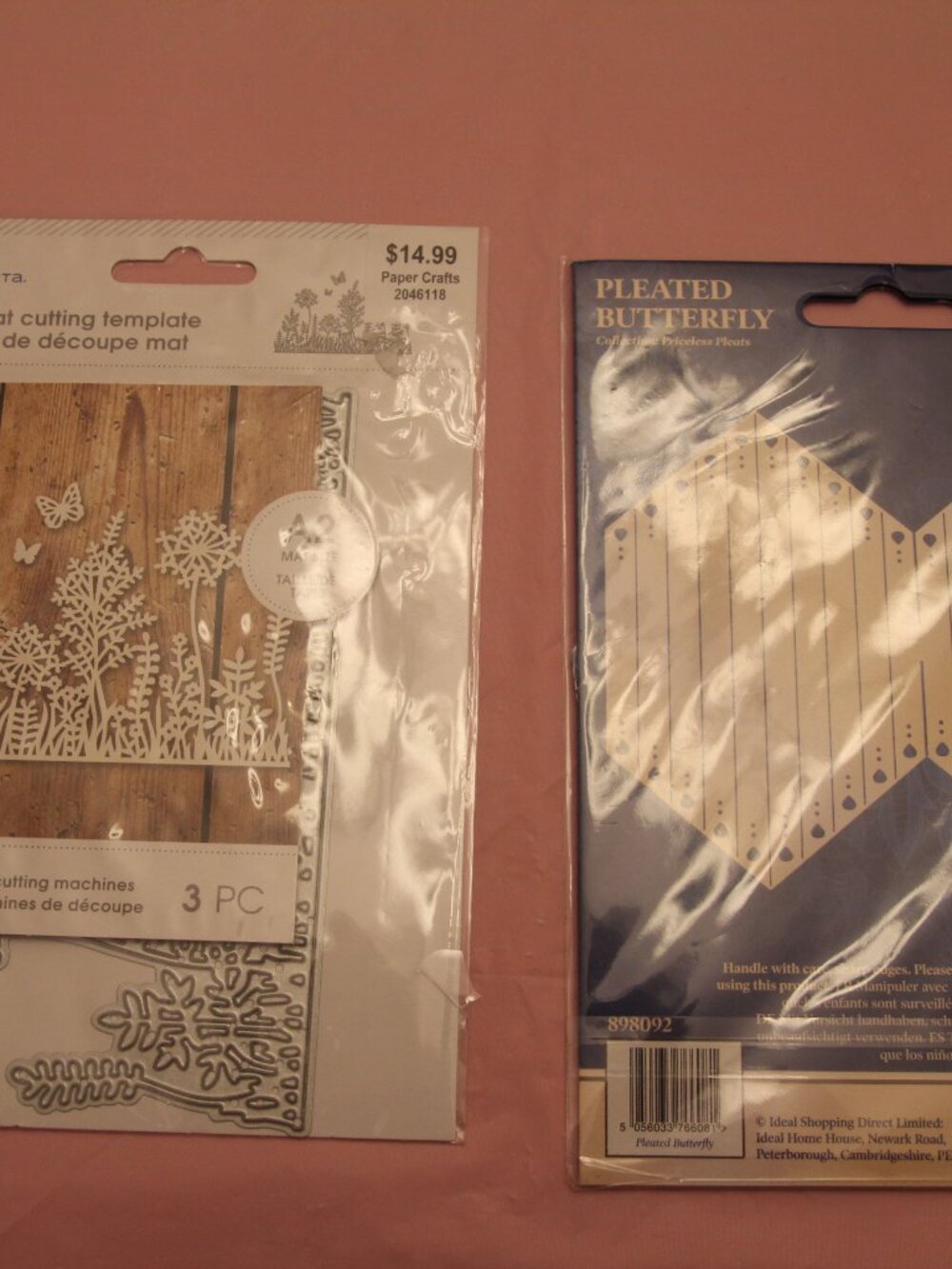 Two dies for one price. Tattered Lace & Momenta. New.